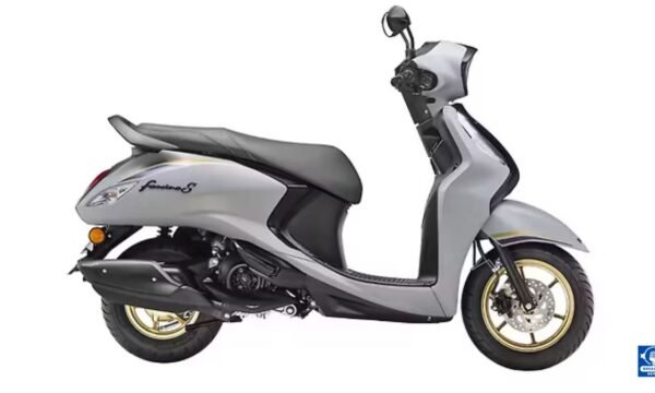 Yamaha Fascino 125 Fi Hybrid 2026 हुई Launch – नई Design, Hybrid Engine और दमदार Features के साथ जानिए पूरी जानकारी